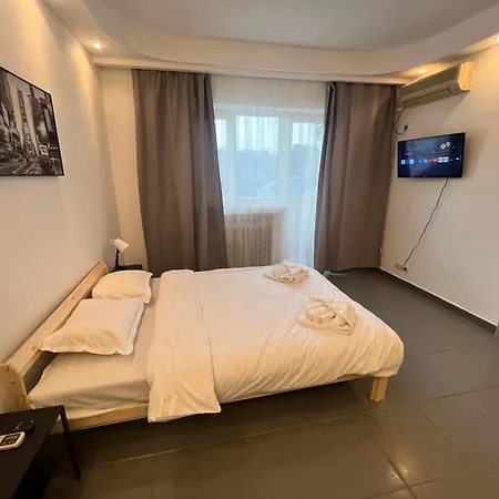 Calderon Cozy Balcony Apartament